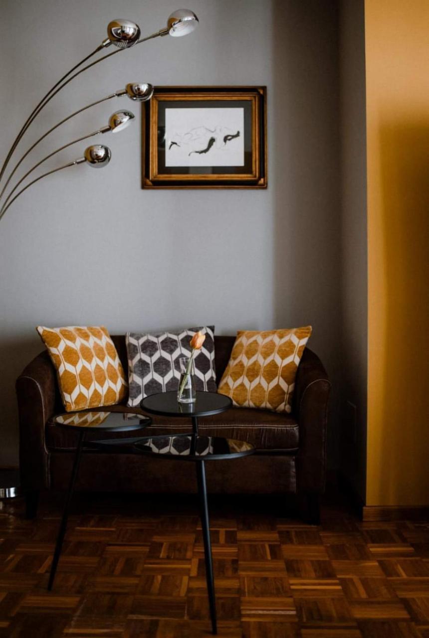 Panoramic Villa Garassino - Country Rooms And Fine Restaurant Treiso Exterior foto